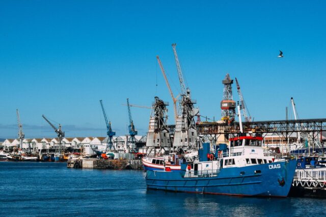 https://www.marinesafetys.co.id/wp-content/uploads/2025/10/ebbbb7a6a93eff92f81e1e41c43c4ee6-640x426.jpg